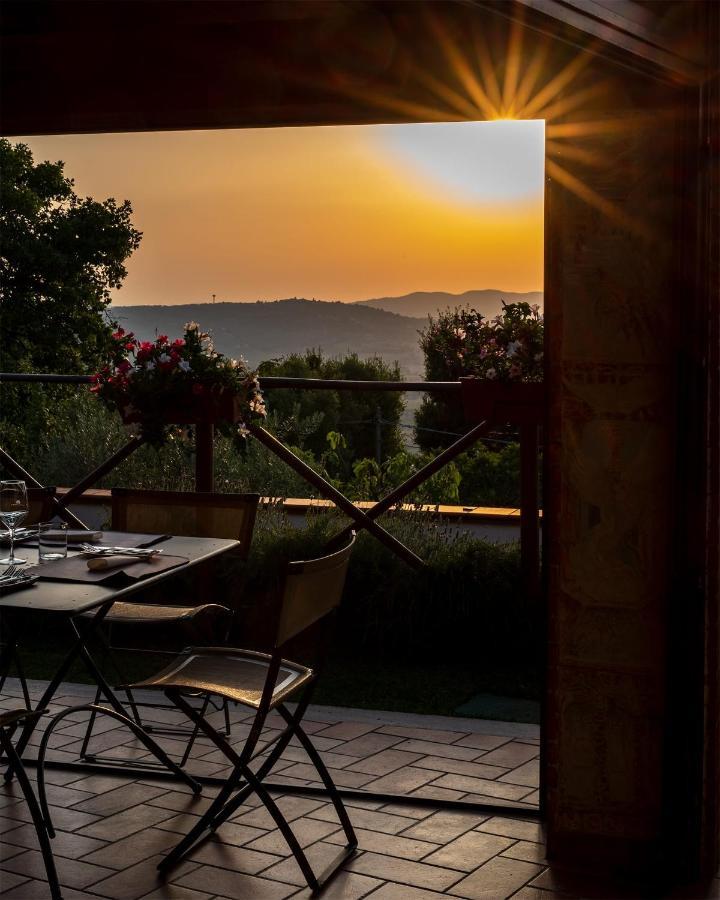 Albergo Ristorante Il Terziere Trevi Exteriér fotografie